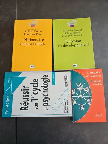 Lot 4 livres de psychologie