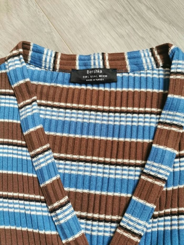 Blouse gilet Bershka t38/40 - photo numéro 2