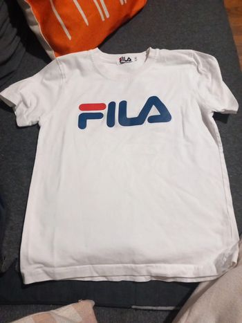 T-shirt taille 14ans fila