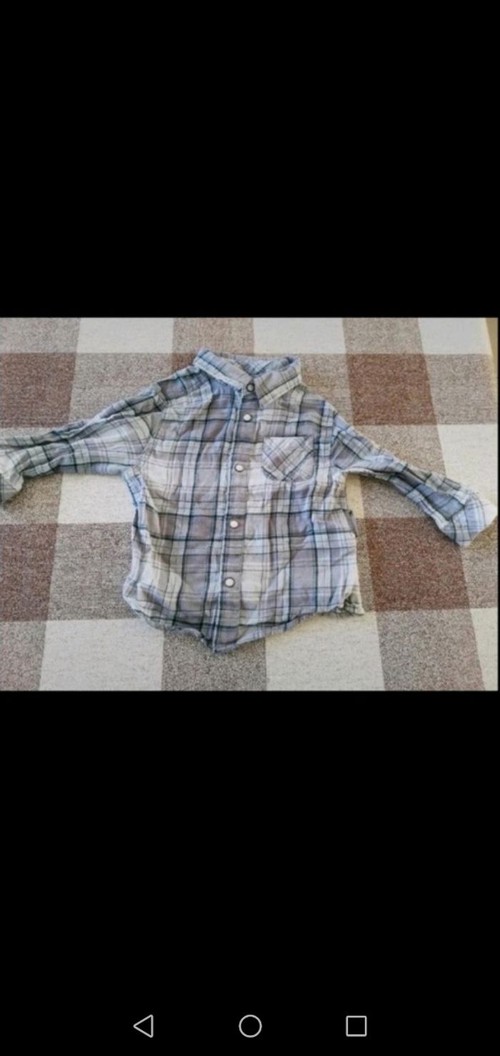 Lot 4 vêtements 18 mois marques diverses - photo numéro 4