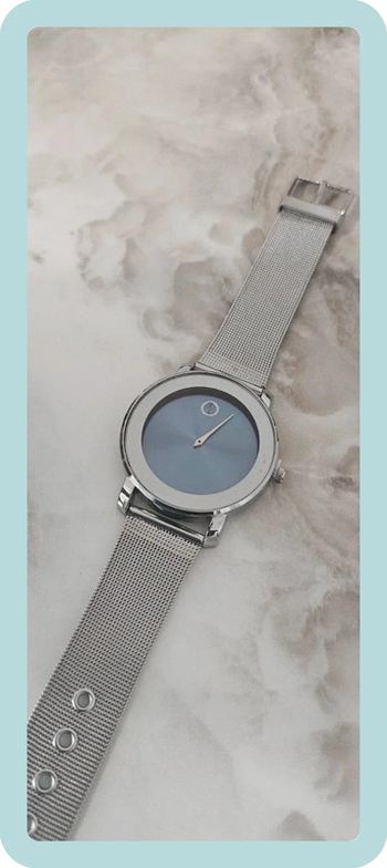 Montre neuve pour homme