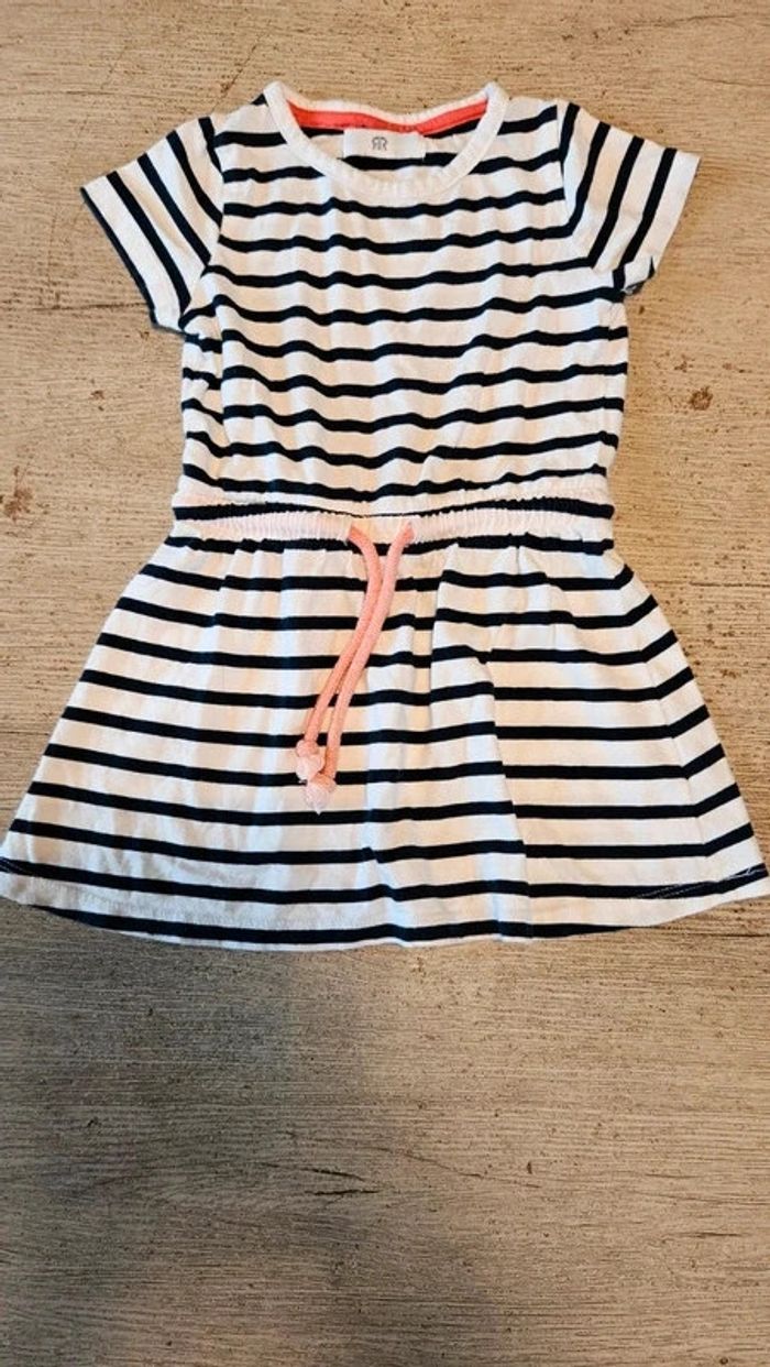 Robe courte à manches courtes, blanche lignée bleu, La Redoute, 2 ans, nickel - photo numéro 2