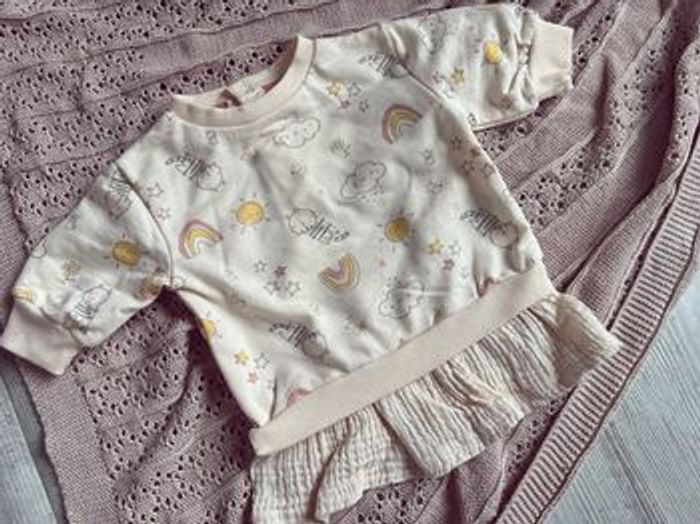 Sweat / tunique motif neuf