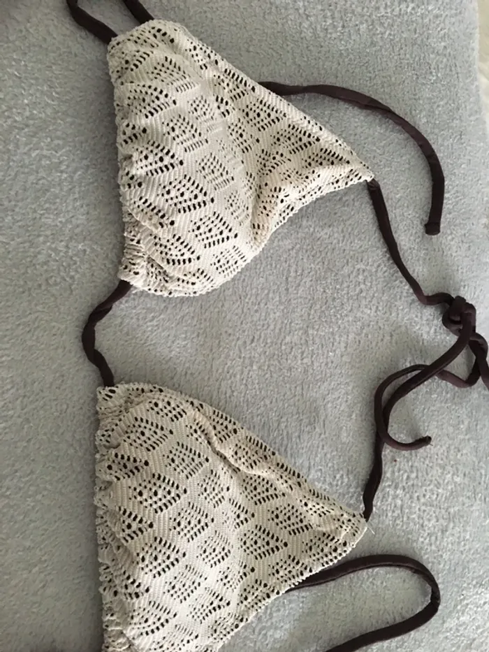 Bikini crème dentelé taille M - photo numéro 2