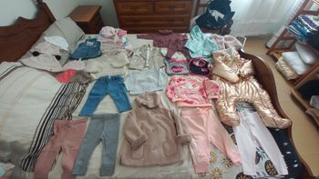 Lot de vêtements bébé fille 6/9 mois
