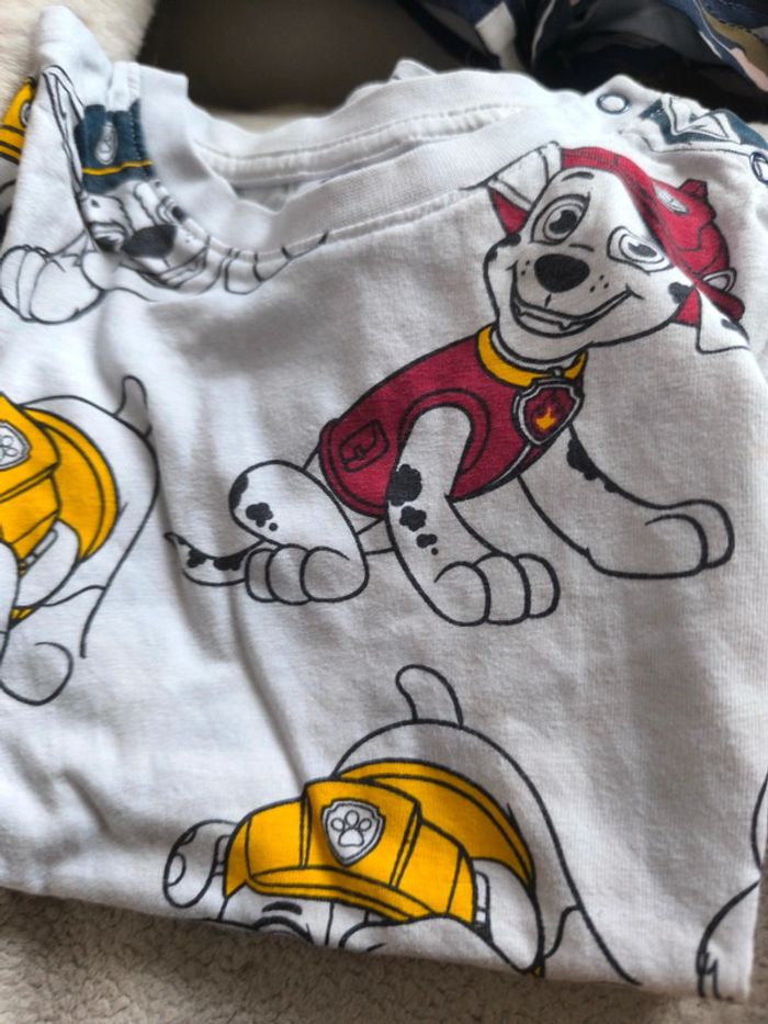 Lot vêtements garçon 4 ans - photo numéro 8