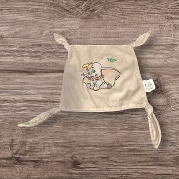 Doudou plat Dumbo Disney