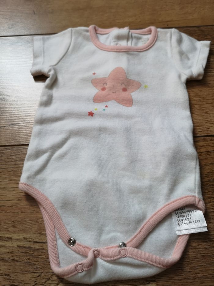 Bodies manches courtes 3 mois - photo numéro 7