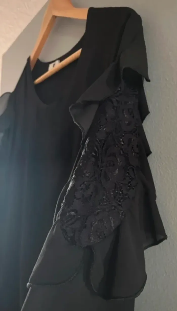 Blouse noir froufrou lacony en M - photo numéro 6