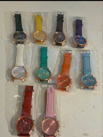 Lots de 10 montres 
