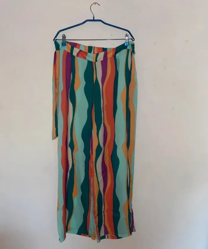 Magnifique pantalon coloré