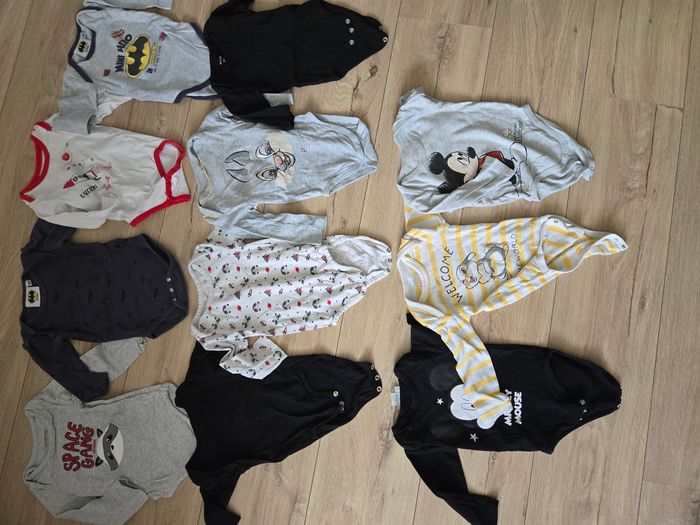 Lot de vêtements garçon 9 mois - photo numéro 10