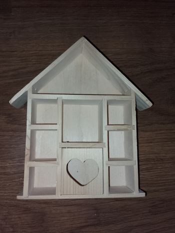 Petite maison en bois à peindre à suspendre