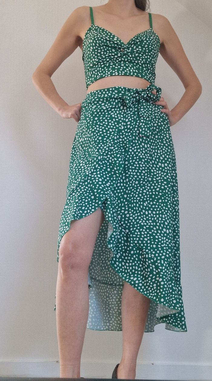 Très jolie ensemble taille unique(taille S/M) - photo numéro 2