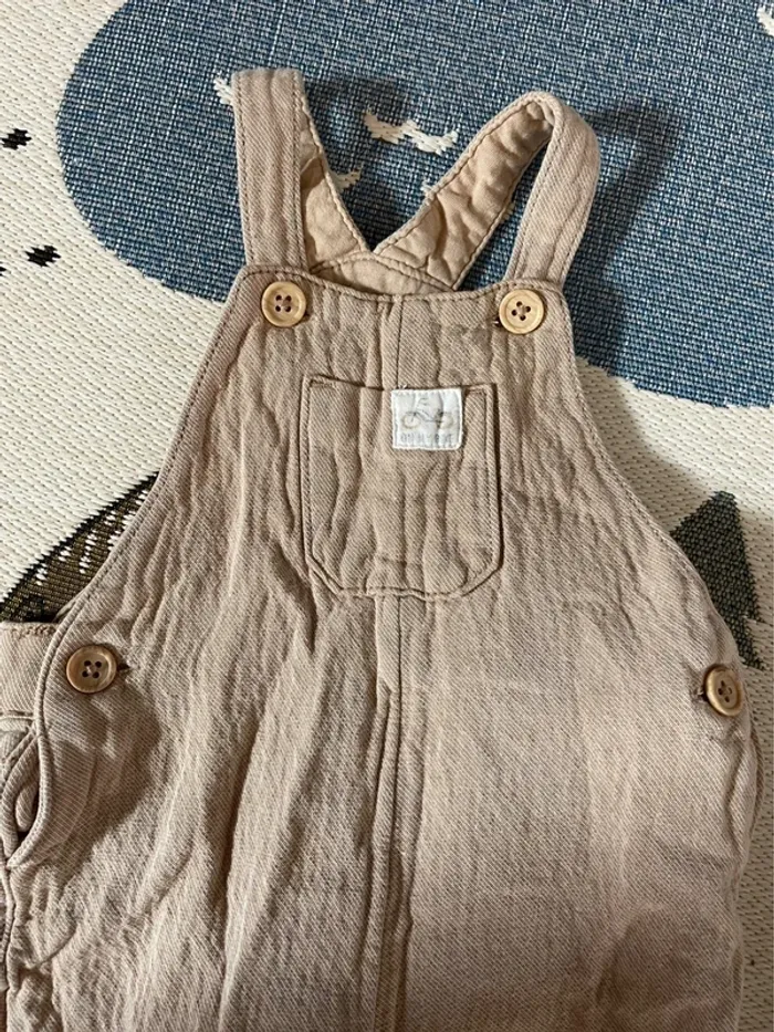 Salopette et chemise - photo numéro 2