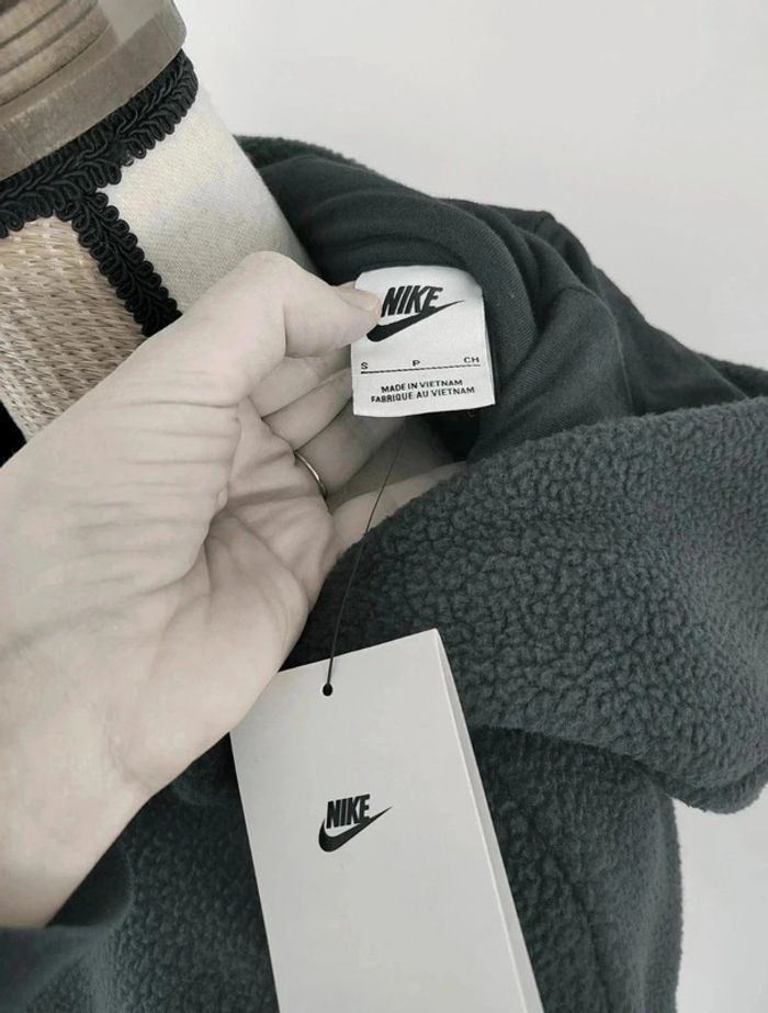 70 € Sweat à capuche en peluche de vêtements de sport féminin Crush / noir - photo numéro 4