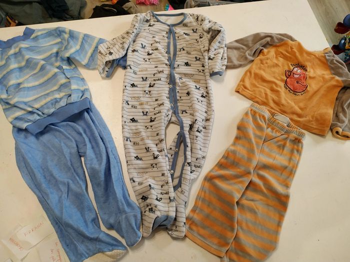 Gros lot de 25 vêtements garçon hiver taille 2 ans - photo numéro 13