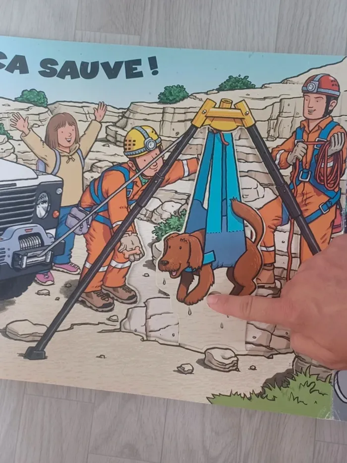 Livre enfant animé sa bouge les secours - photo numéro 7