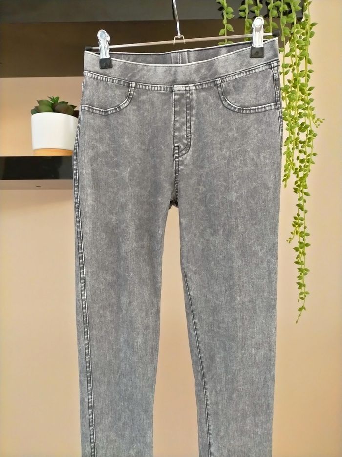 Jean Slim