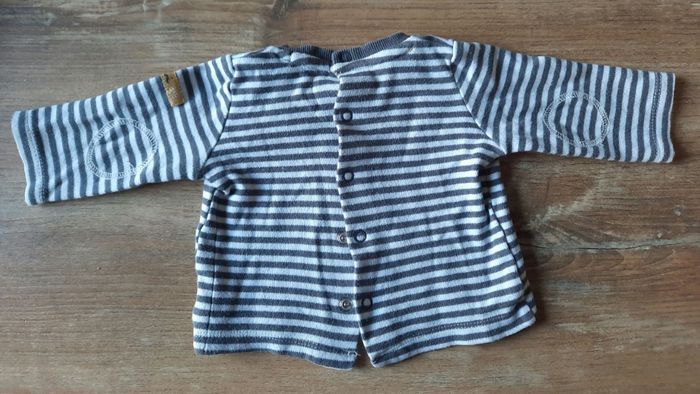 Pull fin rayé gris et blanc - photo numéro 2