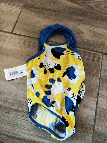 Maillot de bain une pièce bleu et jaune avec oiseau et fleur Catimini Taille 6 mois