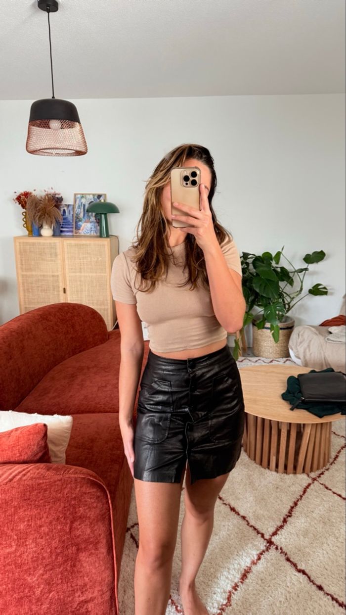 Jupe en similicuir - photo numéro 2