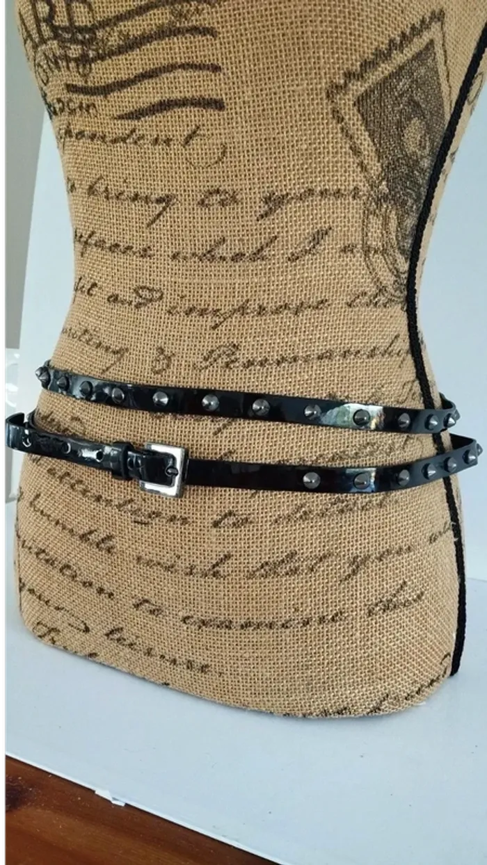 superbe Ceinture noire brillante avec clous deux tours femme - photo numéro 3