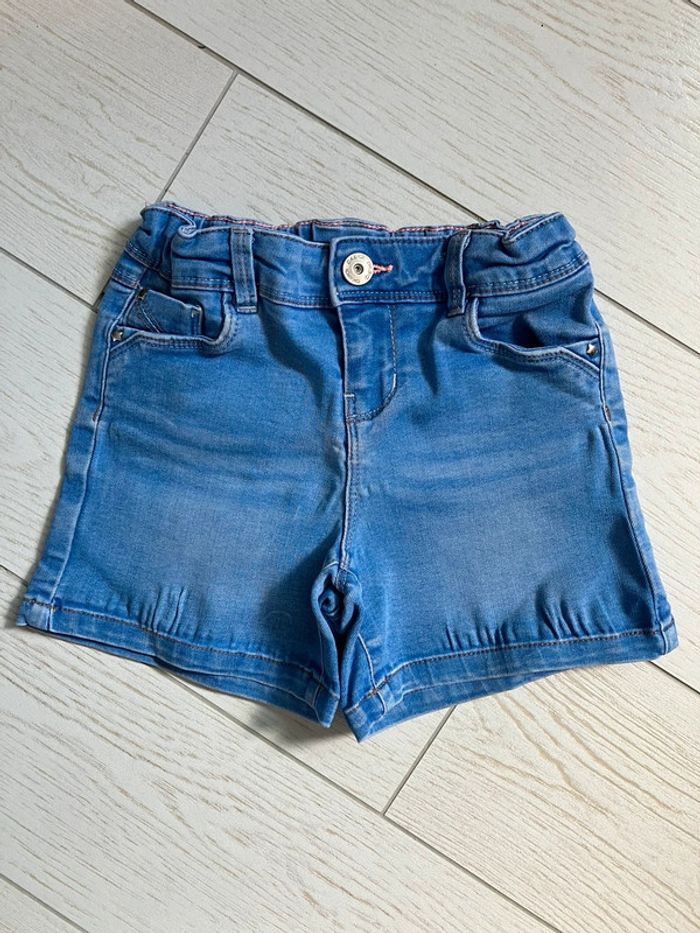 Short 7 ans
