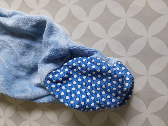 Pyjama Winnie l'Ourson Disneyland Resort Paris - 6 mois - Velours bleu & jaune - photo numéro 3