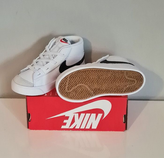 Basket Nike enfant - photo numéro 3