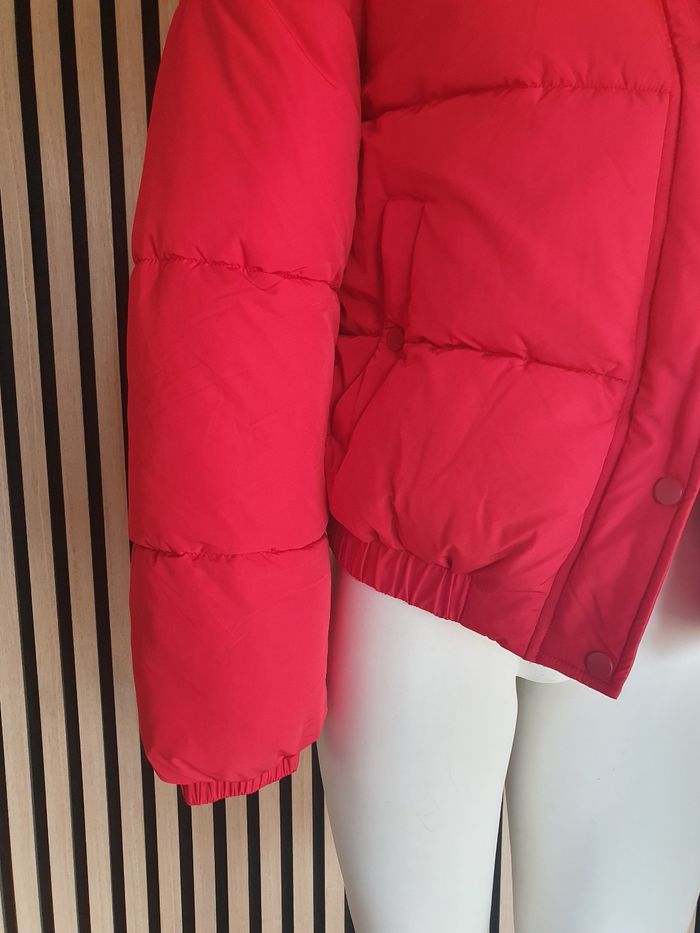 Magnifique doudoune rouge JDY 😍 - photo numéro 3