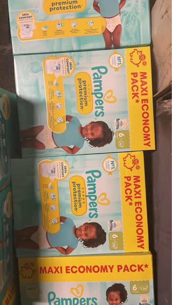 Pampers taille 6 