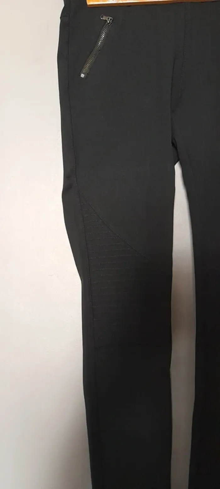 Pantalon skinny avec zip - photo numéro 3