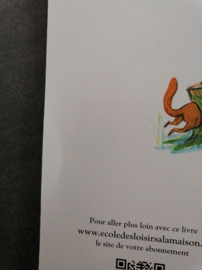 Livre minusculette et la magie - photo numéro 2