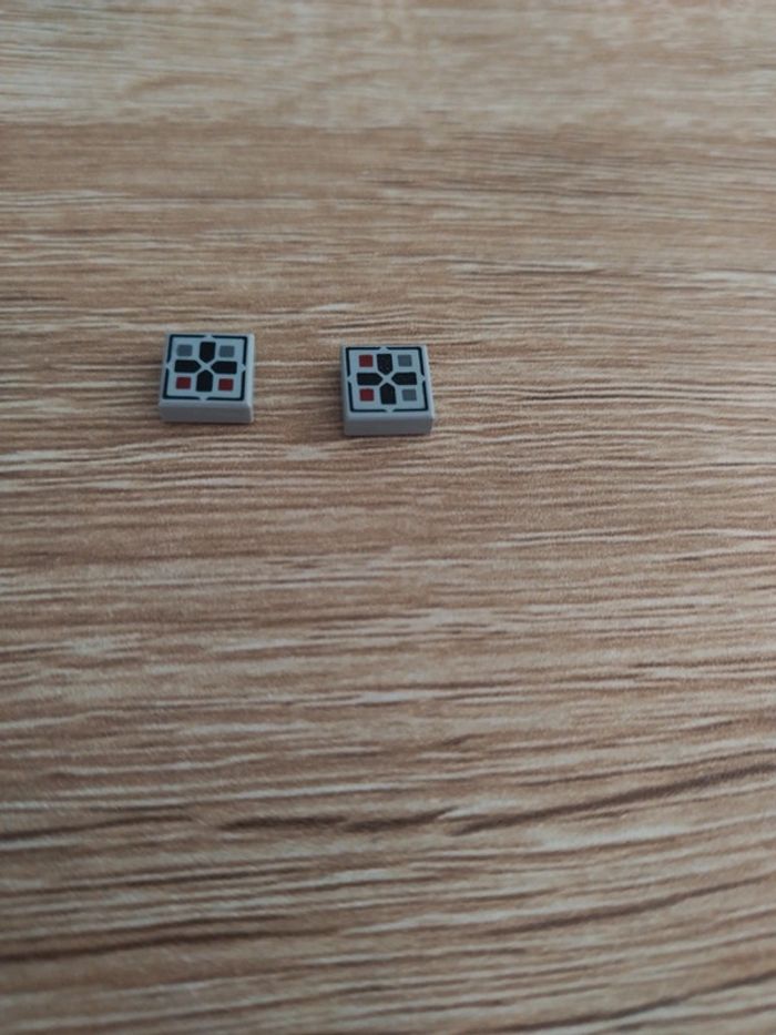 Lego 70315 lot 2 tuiles 1x1 - photo numéro 2