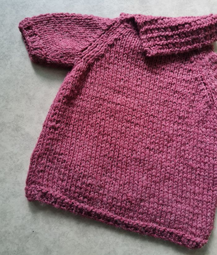 pull hiver bordeaux violet fait main fille 3 ans - photo numéro 6