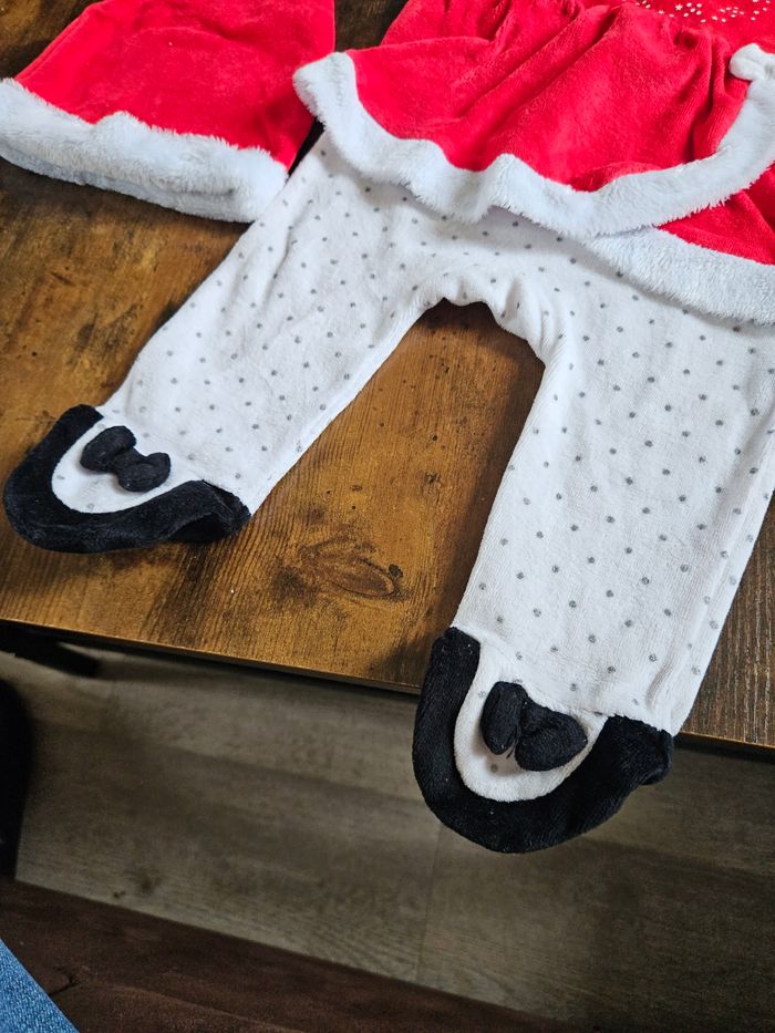 Pyjama de Noël avec sont bonnet - photo numéro 2