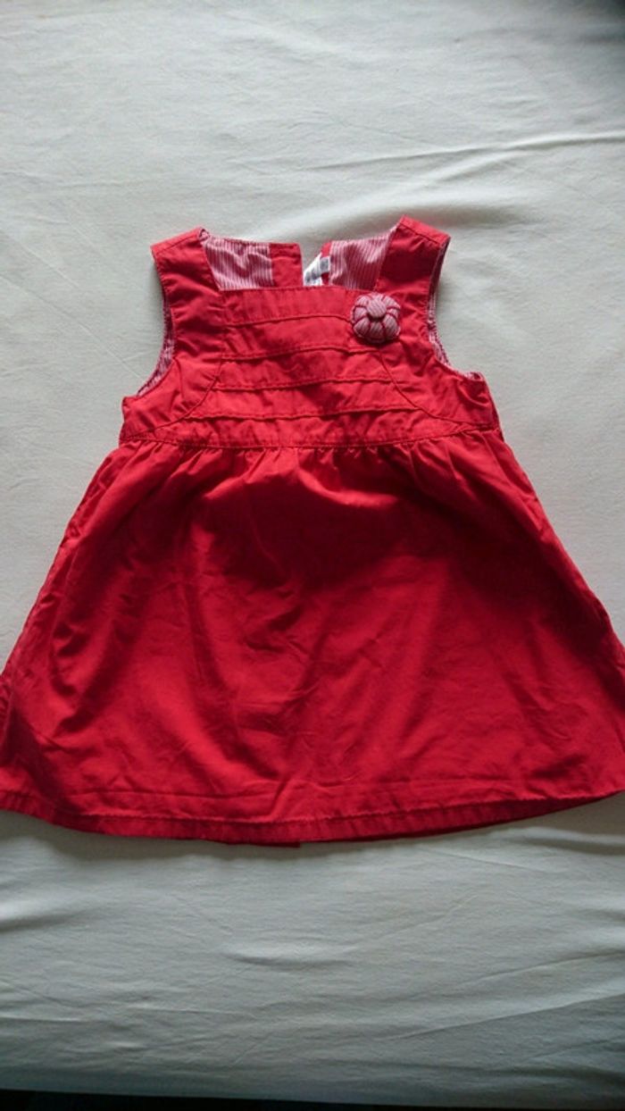 Robe en coton rouge