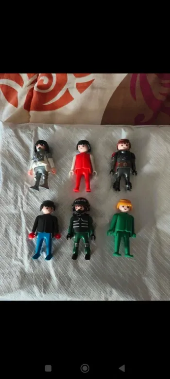 Lot 13 Personnages Playmobil