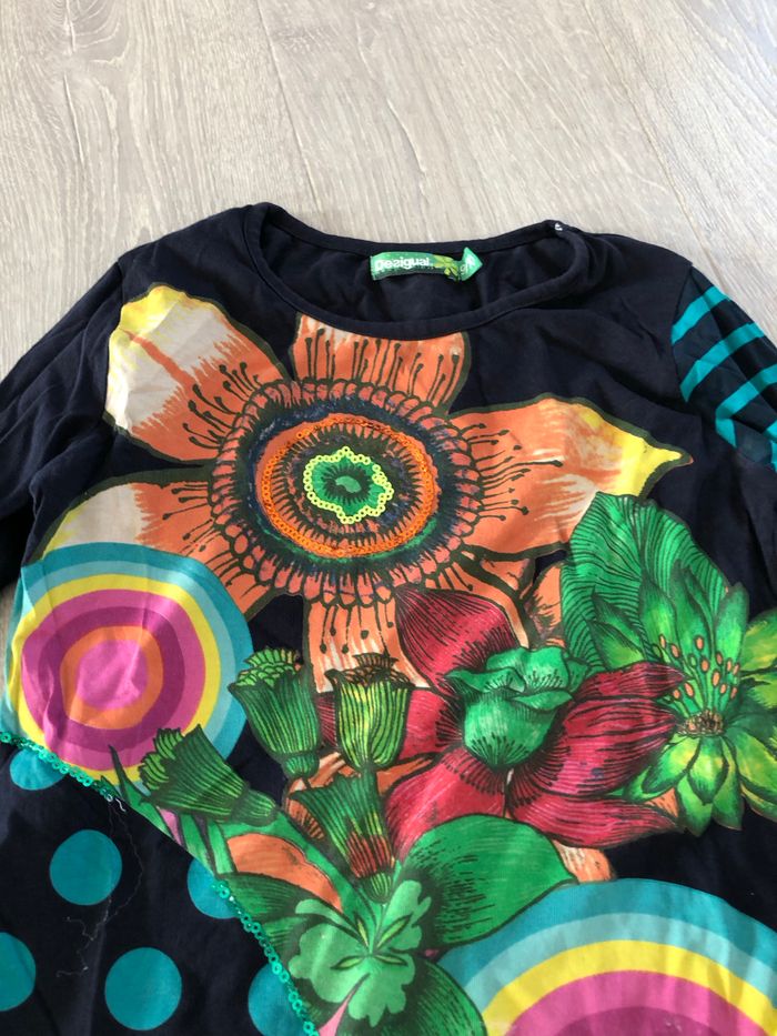 Haut desigual 9-10 ans - photo numéro 3