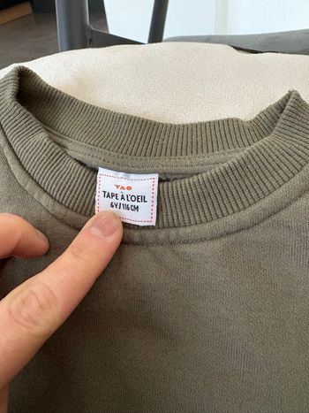 Pull kaki 