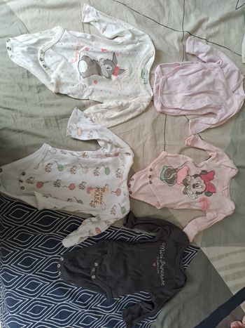 Lot de 5 bodies