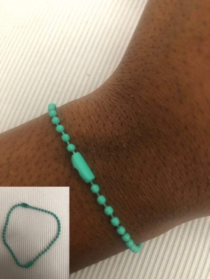 Bracelet vert a choisir - photo numéro 1