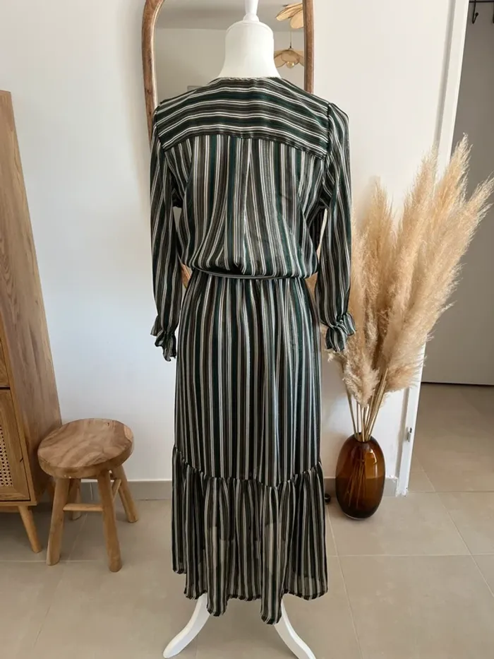 Robe longue verte à rayures Scarlet Roos - photo numéro 5