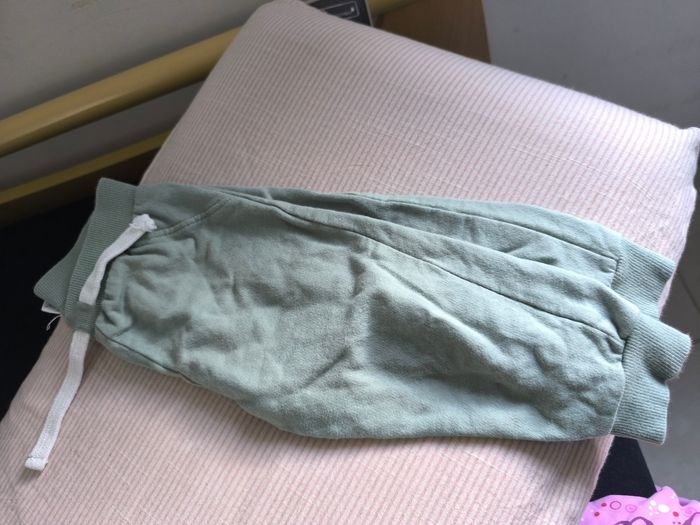Pantalons - photo numéro 4