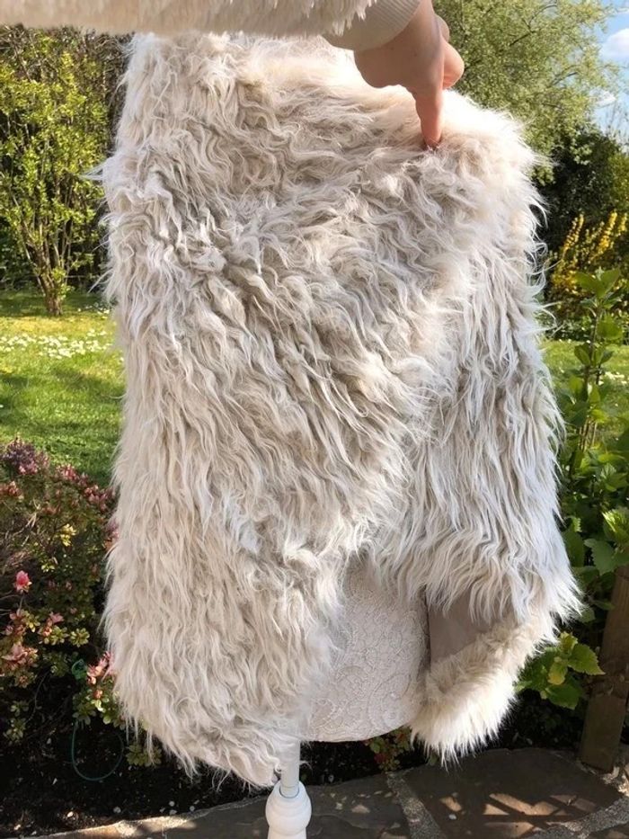 Veste sans manche moumoutte Zara neuve taille M - photo numéro 3