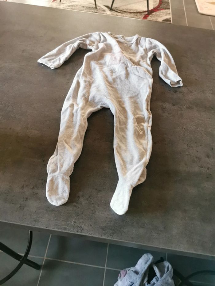 9 pyjamas - photo numéro 15