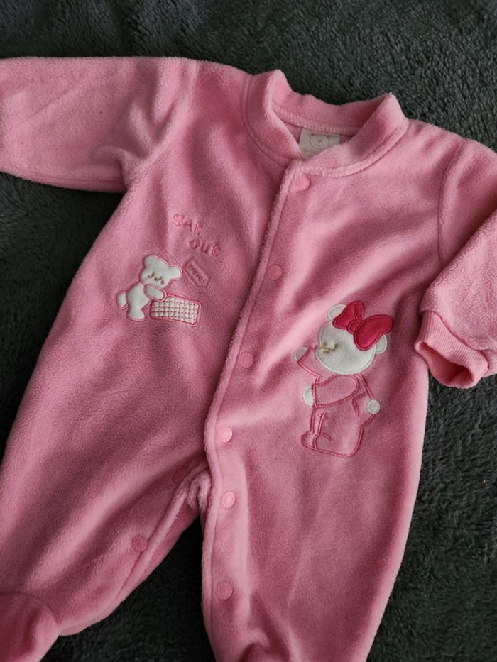 Grenouillère 3 mois - photo numéro 2