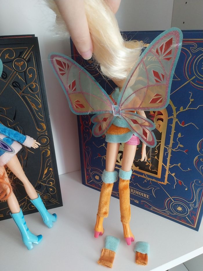 2 Poupées Bloom et Stella Lovix Winx Club Witty Toys Smoby saison 4 Fairy - photo numéro 10