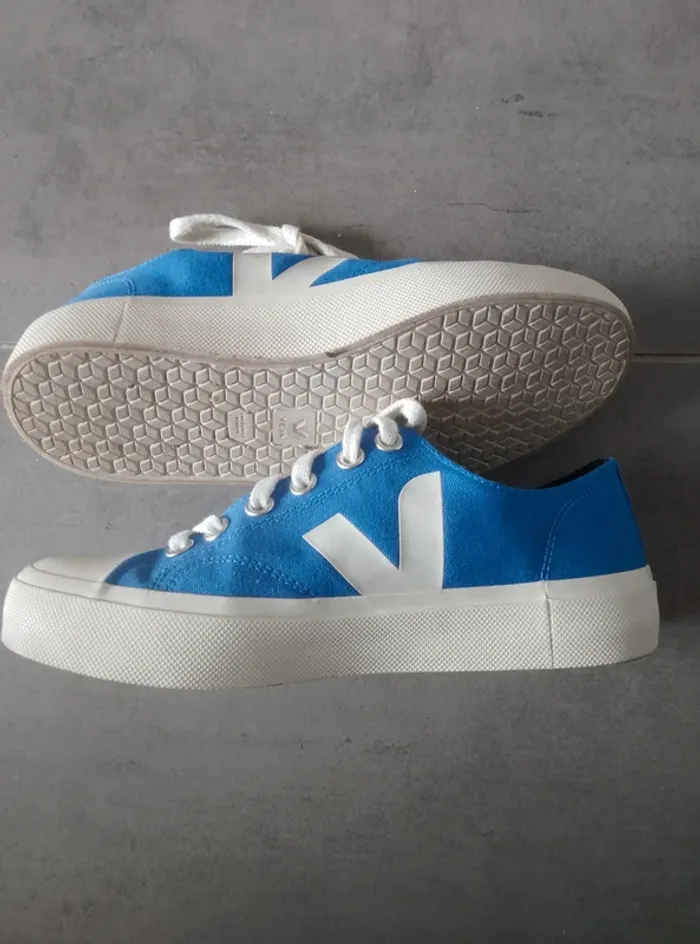 Chaussures Baskets en toile comme neuves - Femme - Fille - 39 - photo numéro 10